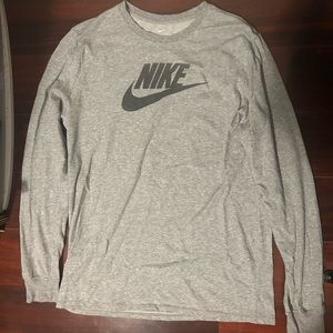 Nike dri-fit long sleeve tee new without tags size Large